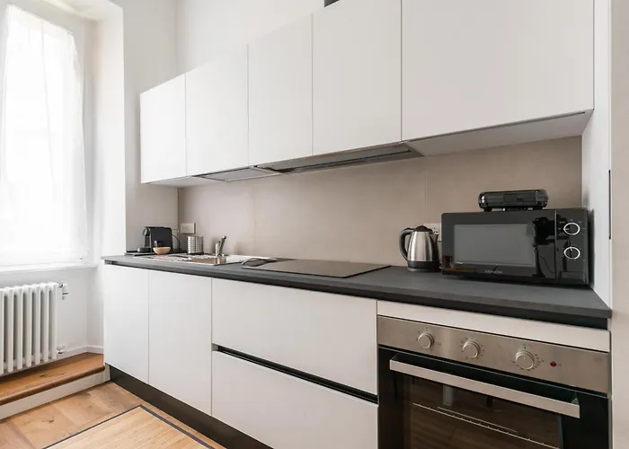 דירה Elegant Haven Re Di By Hostand *